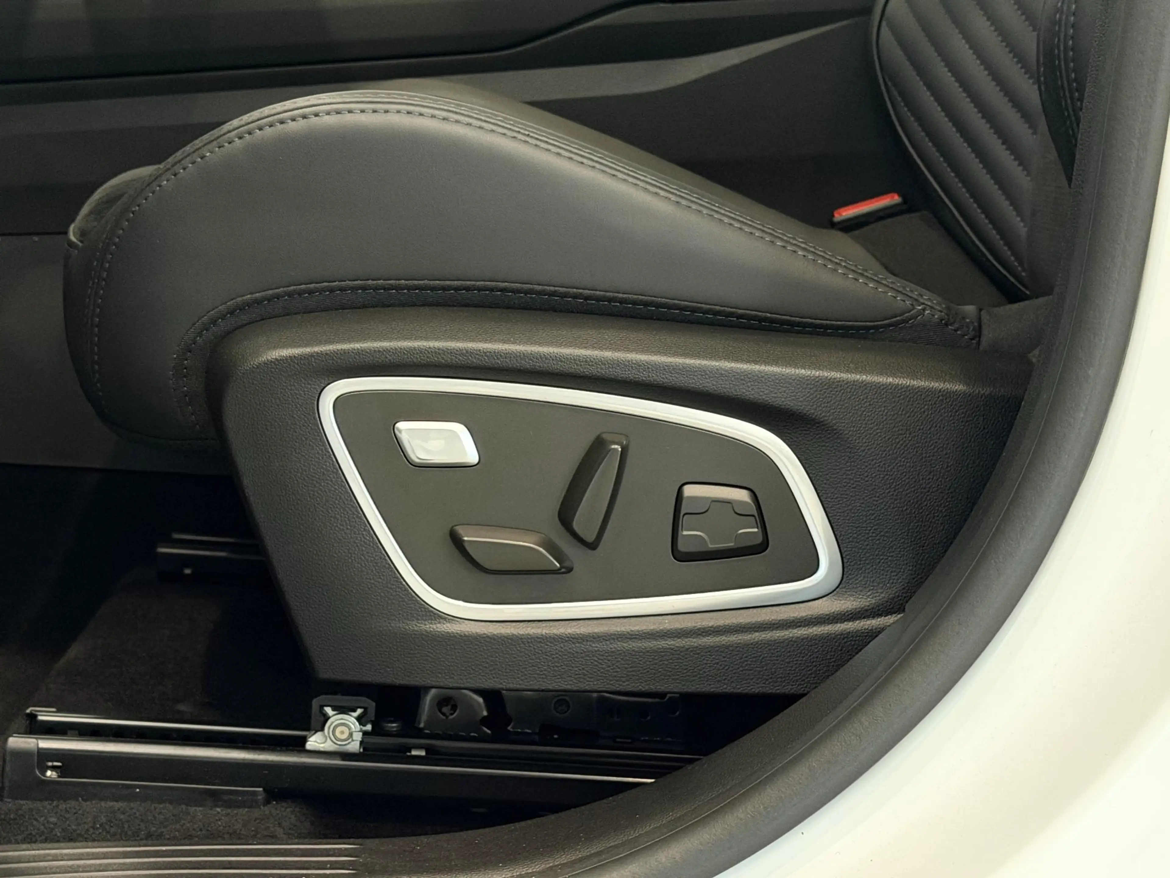 Renault Rafale 1.2 E-Tech Full Hybrid 200 Esprit Alpine | Matrix — photo 40