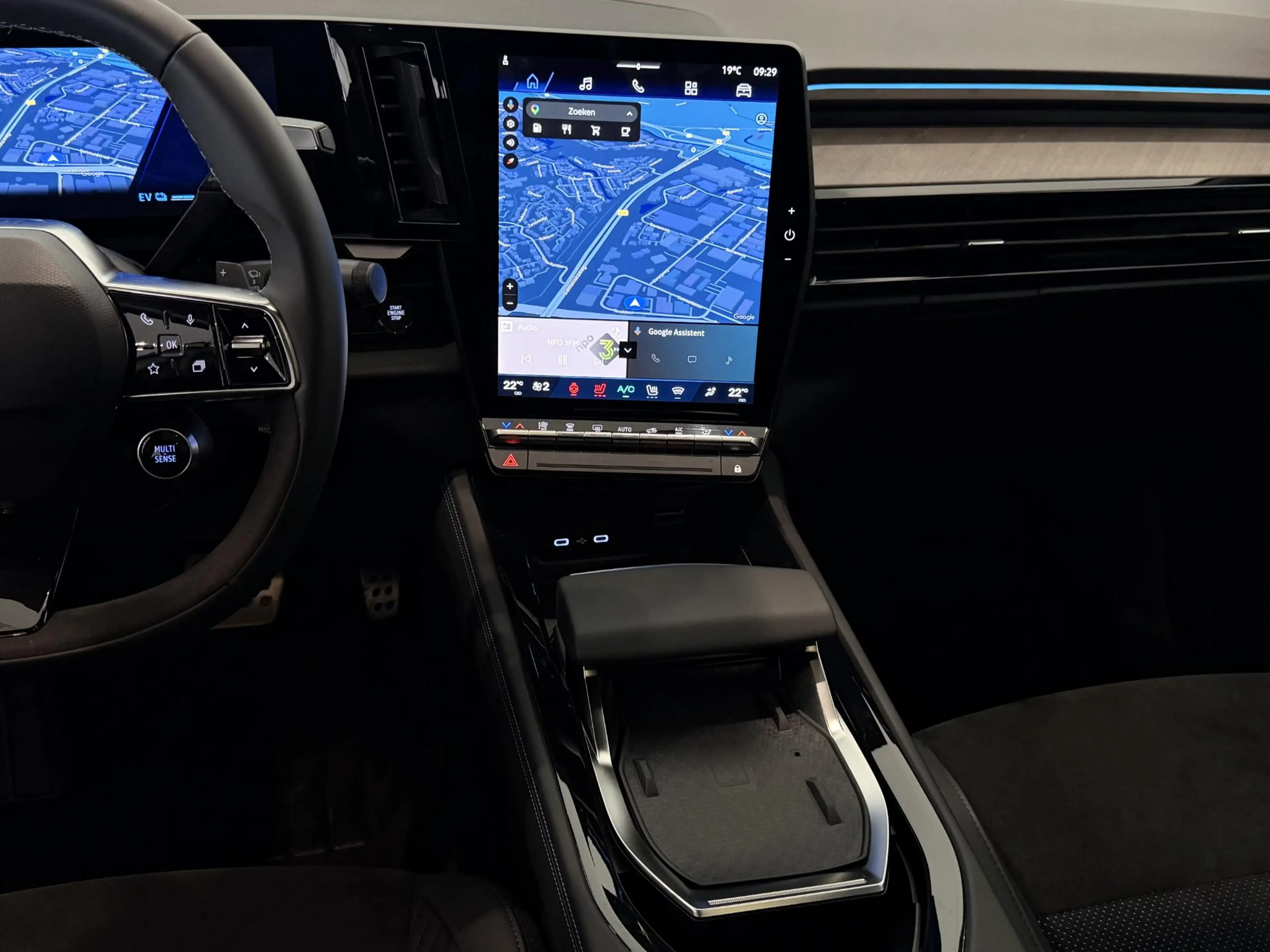 Renault Rafale 1.2 E-Tech Full Hybrid 200 Esprit Alpine | Matrix — photo 10