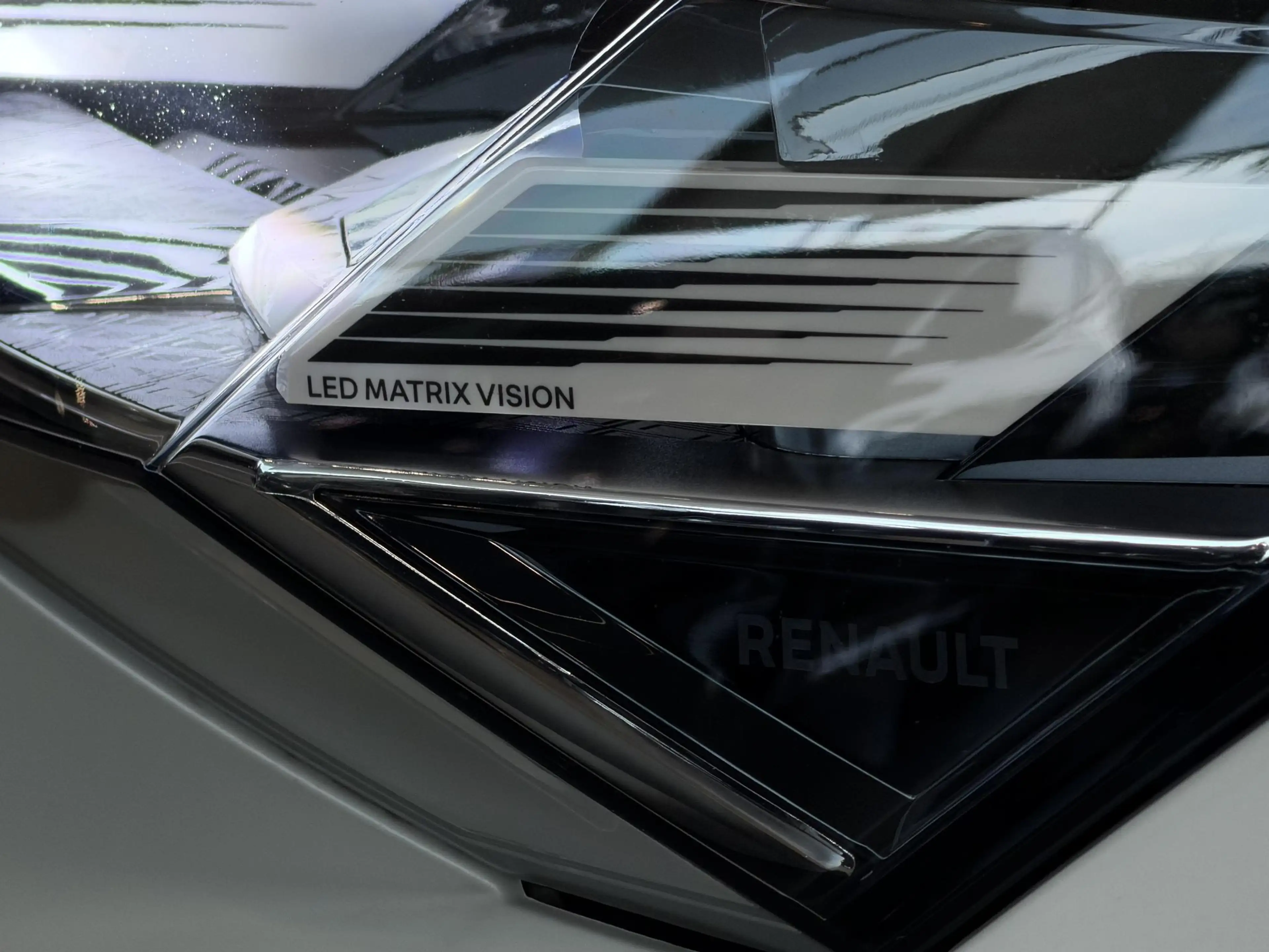 Renault Rafale 1.2 E-Tech Full Hybrid 200 Esprit Alpine | Matrix — photo 32