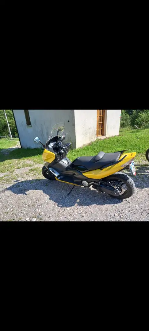 Yamaha TMAX 500 Žlutá - 1