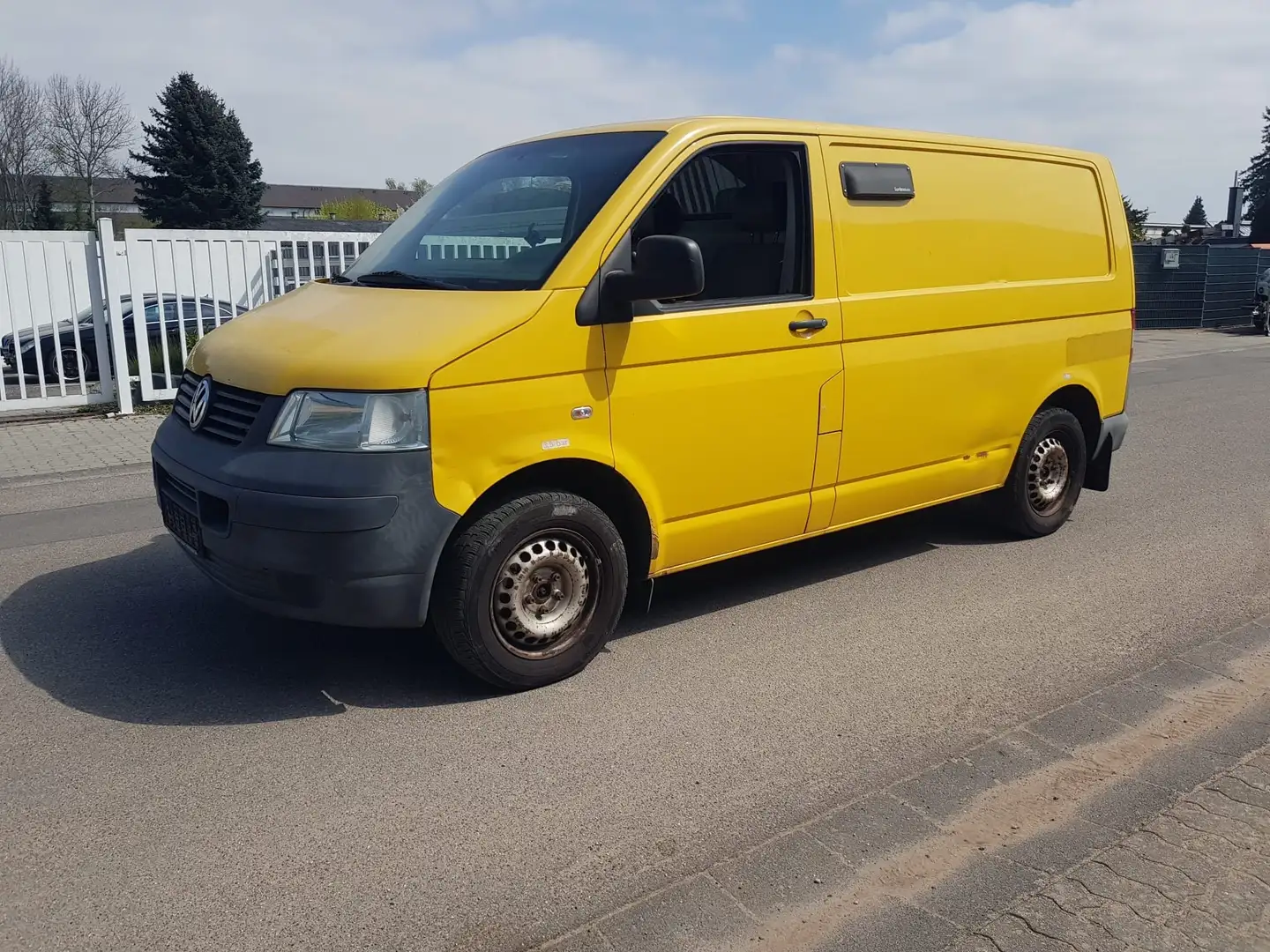 Volkswagen T5 Kombi Kasten Kuplung defekt Žlutá - 1