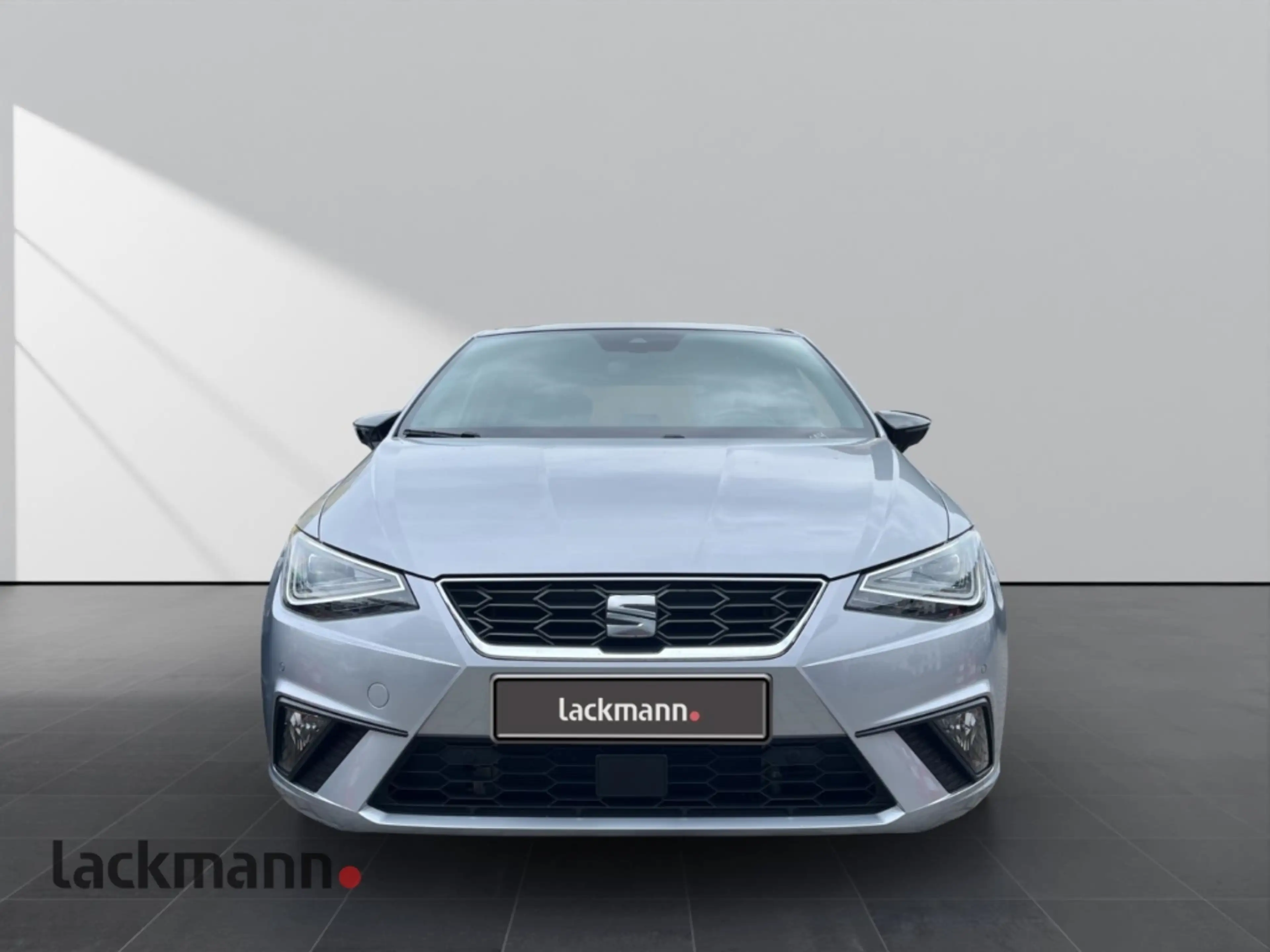 SEAT Ibiza FR 1.0 TSI*Pano*Beats*LED*Winter*Kamera* — photo 3