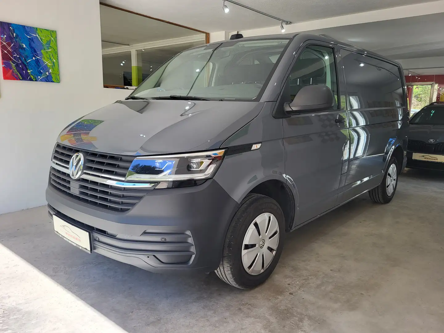 Volkswagen T6 Transporter Transporter 2,0 TDI 4Motion BMT DSG Grau - 1