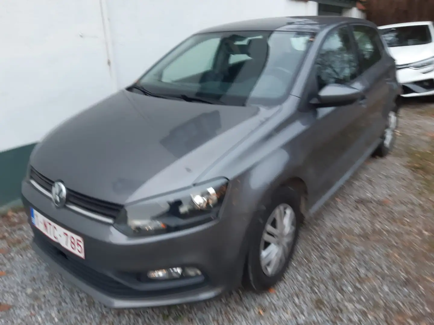 Volkswagen Polo Polo 1.0 Blue Motion Technology beats Grijs - 1