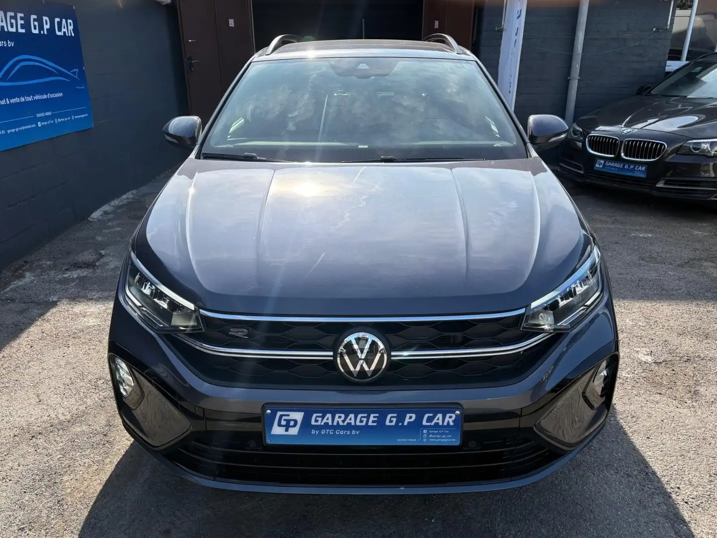 Volkswagen Taigo 1.0 TSI R-Line OPF DSG Gris - 2