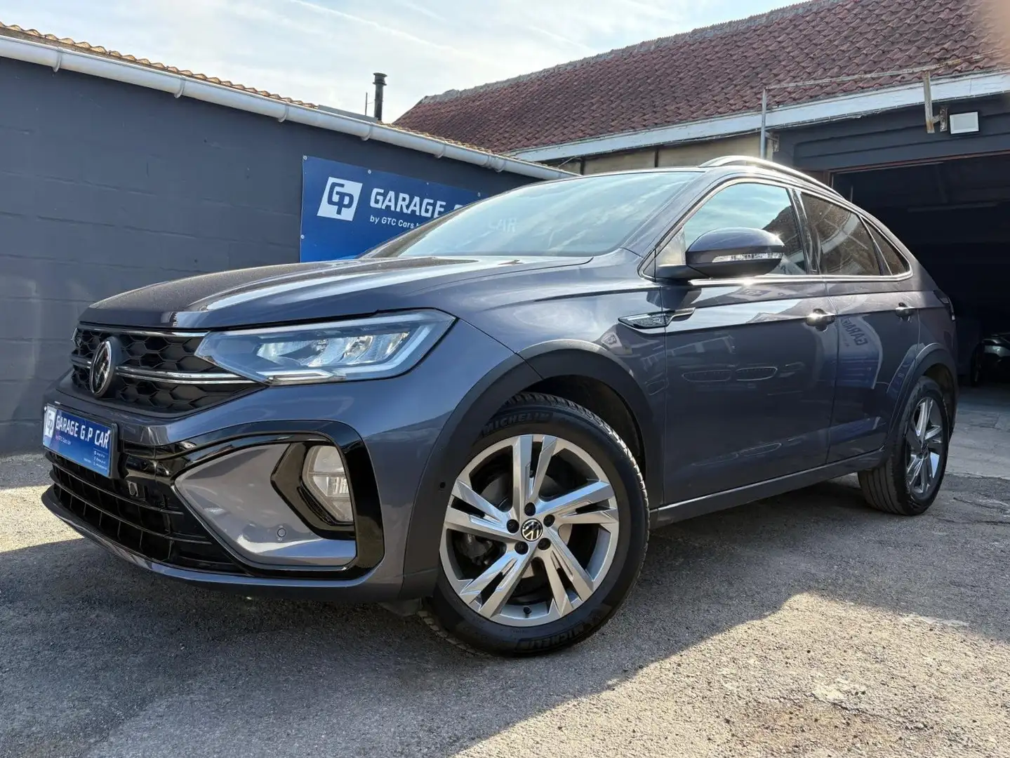 Volkswagen Taigo 1.0 TSI R-Line OPF DSG Gris - 1