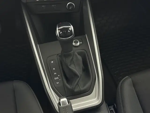 Audi A1 view 12