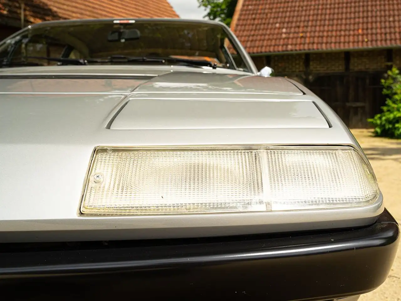 Ferrari 365 GT4 2+2, foto 12