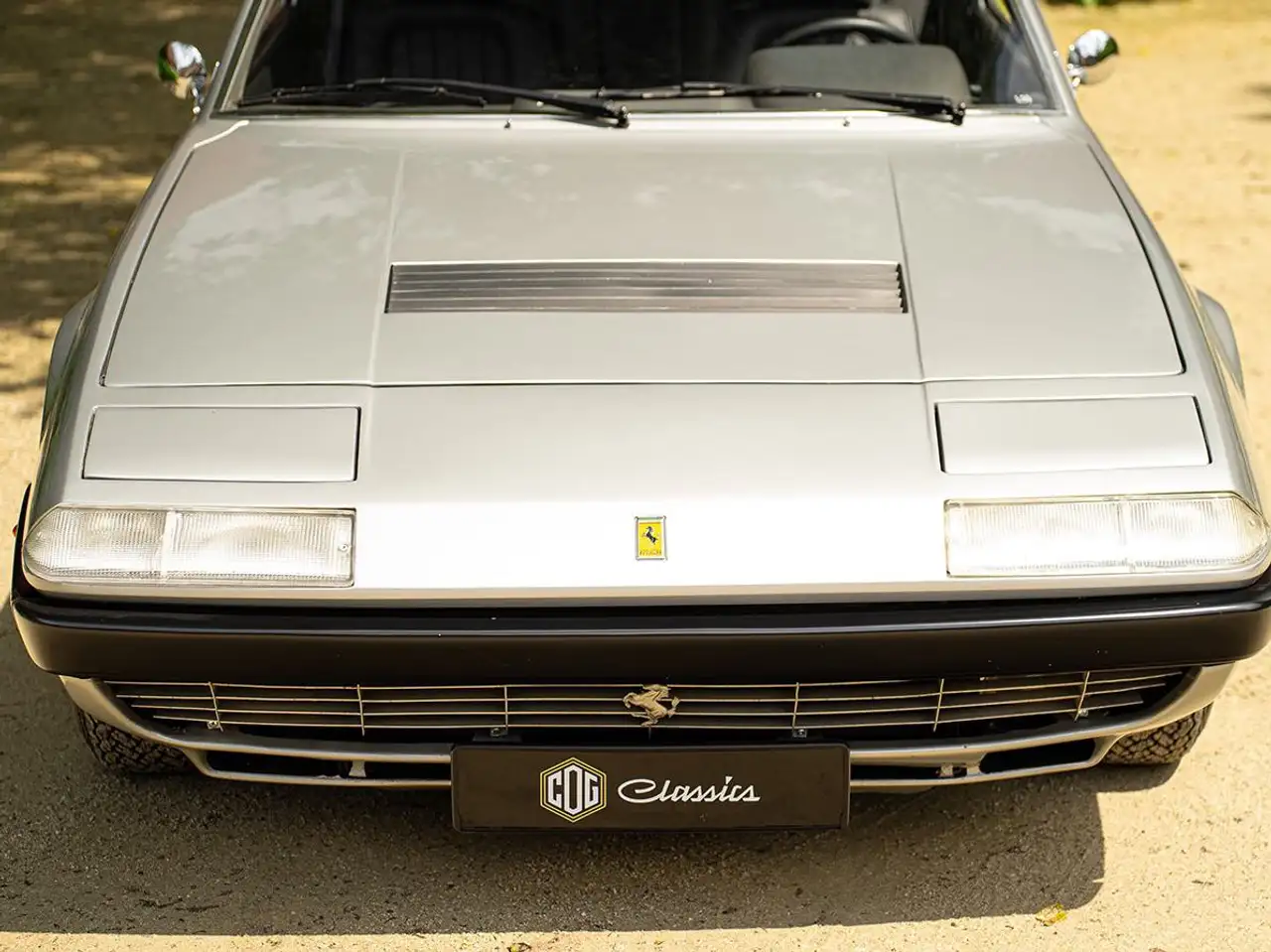 Ferrari 365 GT4 2+2, foto 10