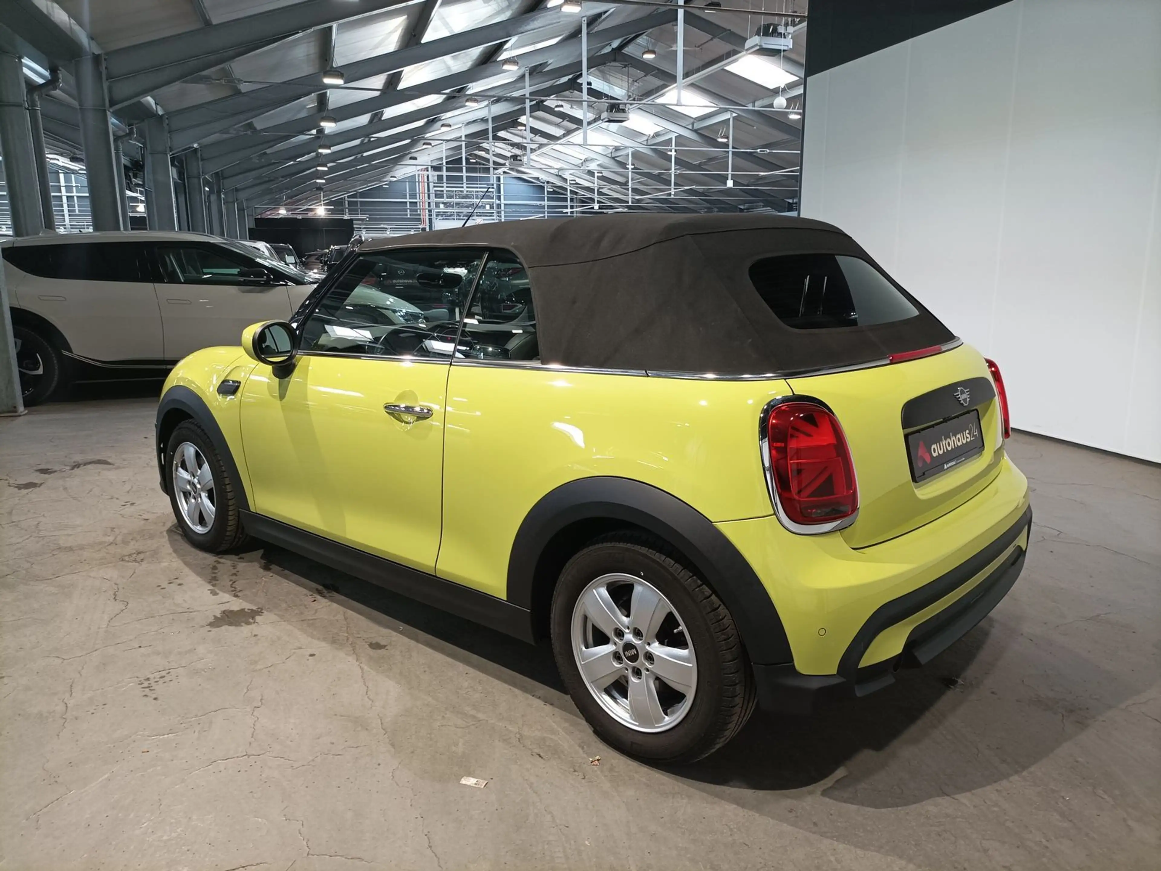 MINI One Cabrio Classic Trim LED|App|PDC|CAM|Leder — photo 4