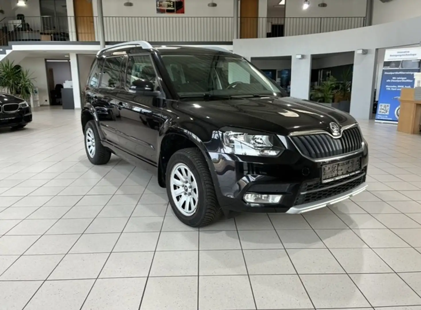 Skoda Yeti Ambition Schwarz - 2