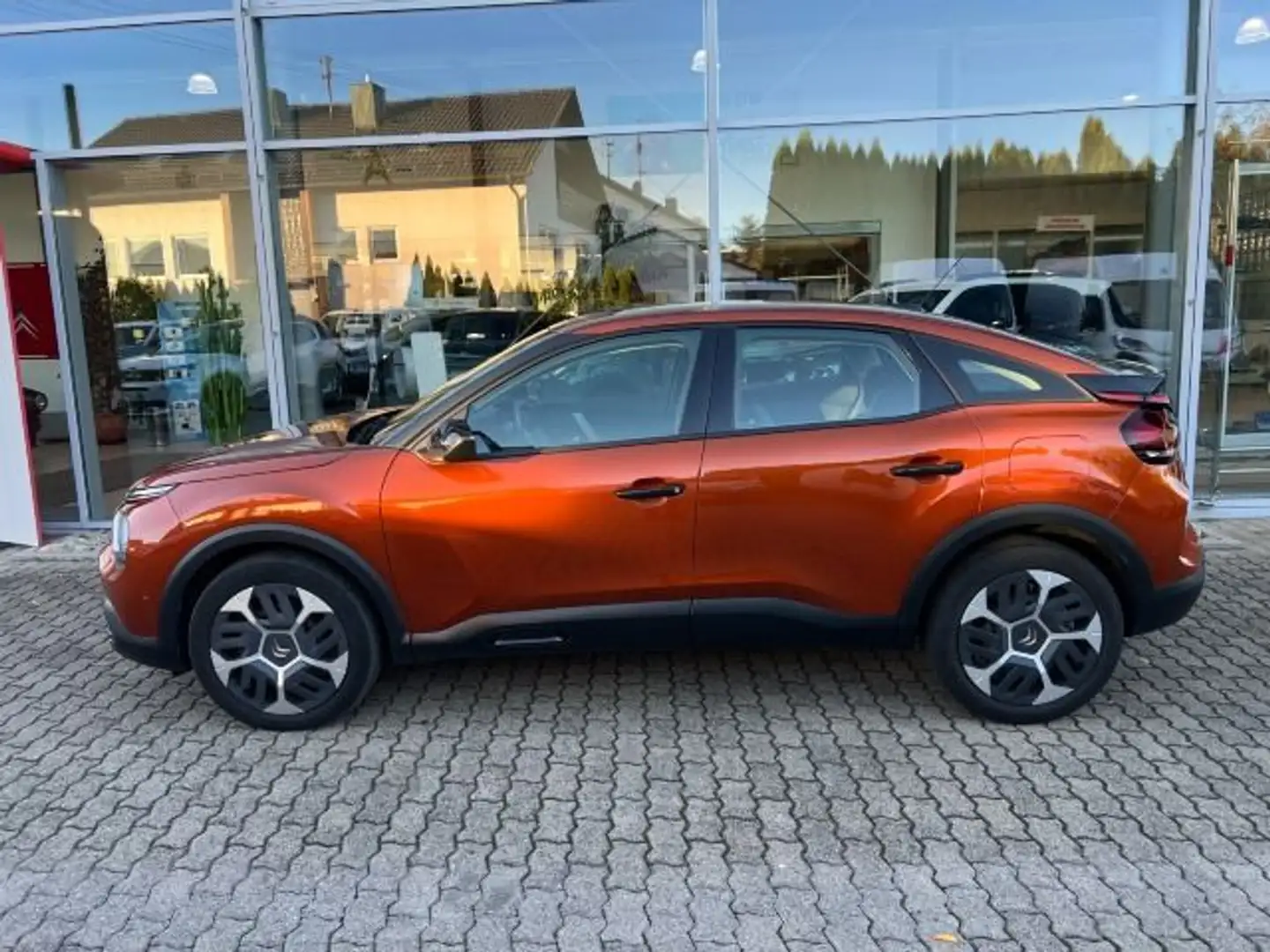 Citroen C4 PureTech 130 Stop&Start EAT8 FEEL, Lenkradhzg Braun - 2