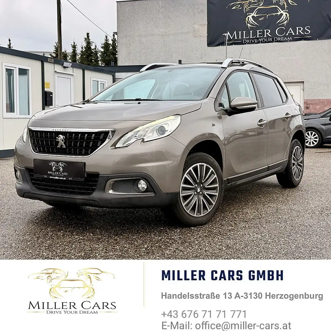 Peugeot 2008 1,2 PureTech 110 S&S Active*Servicegepflegt*neu... Grau - 1