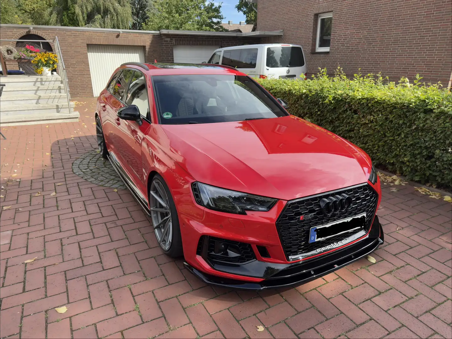 Audi RS4 Avant quattro tiptronic - 1