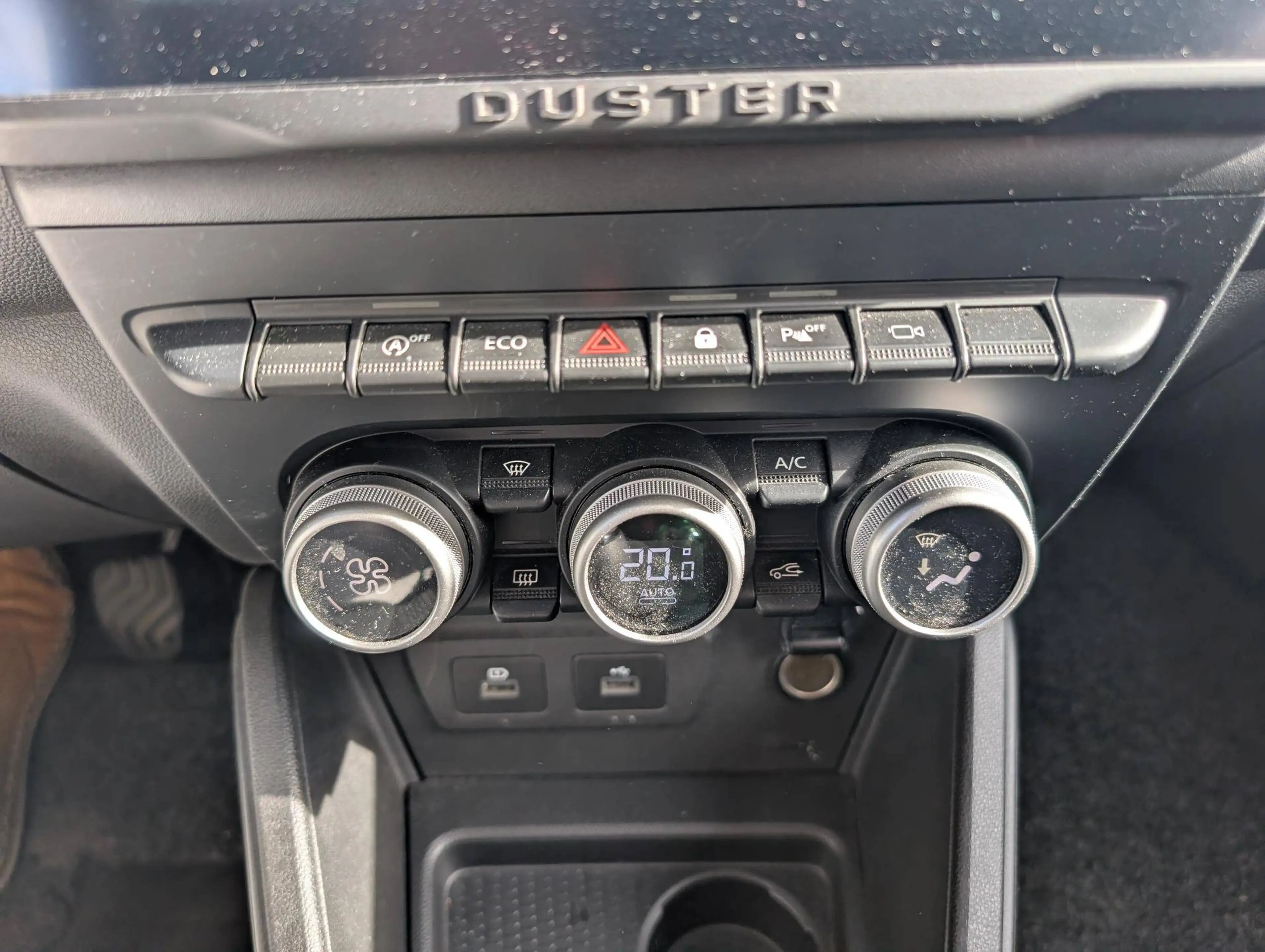 Dacia Duster 1.3TCe 130 Journey+ (42) — photo 8