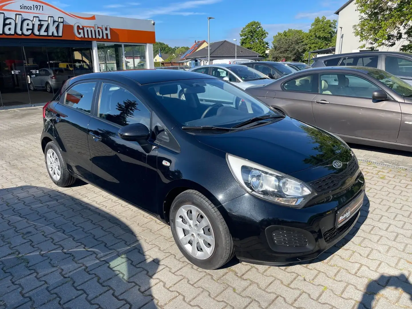 Kia Rio 1.3 Spirit*Klima*Bluetooth*2.Hand* crna - 2