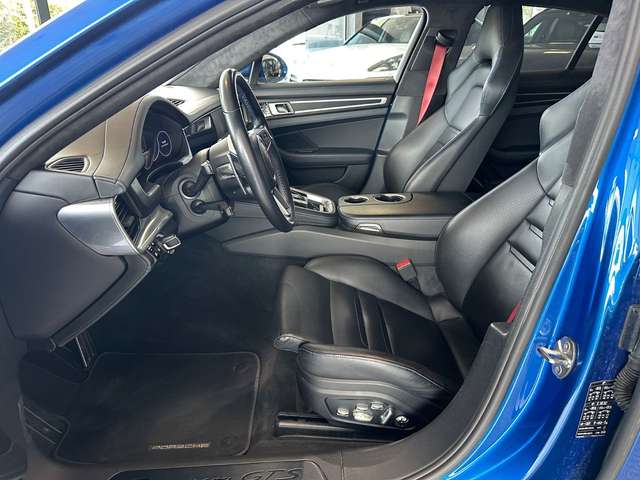 Porsche Panamera GTS Pano ACC Matrix SportDesginApproved