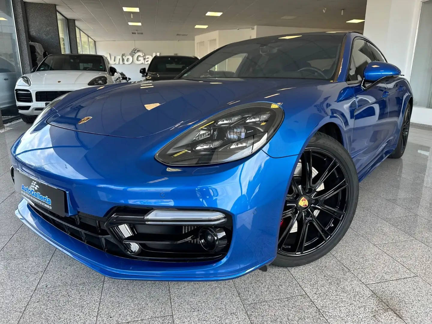 Porsche Panamera GTS Pano ACC Matrix SportDesginApproved Bleu - 1