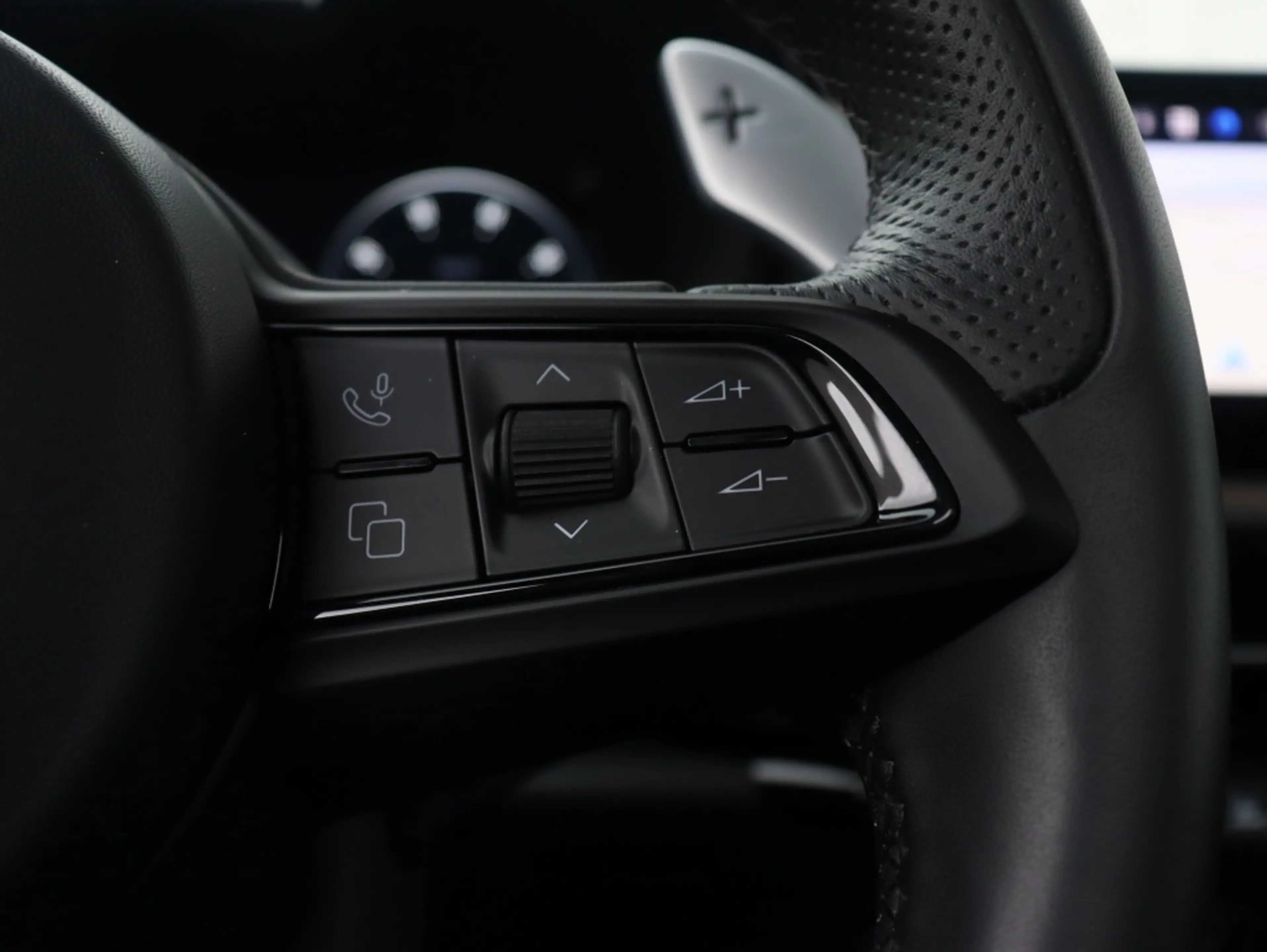 Alfa Romeo Tonale 1.3T PHEV 280 PK Veloce | Schuifdak | Harman | Led — photo 15