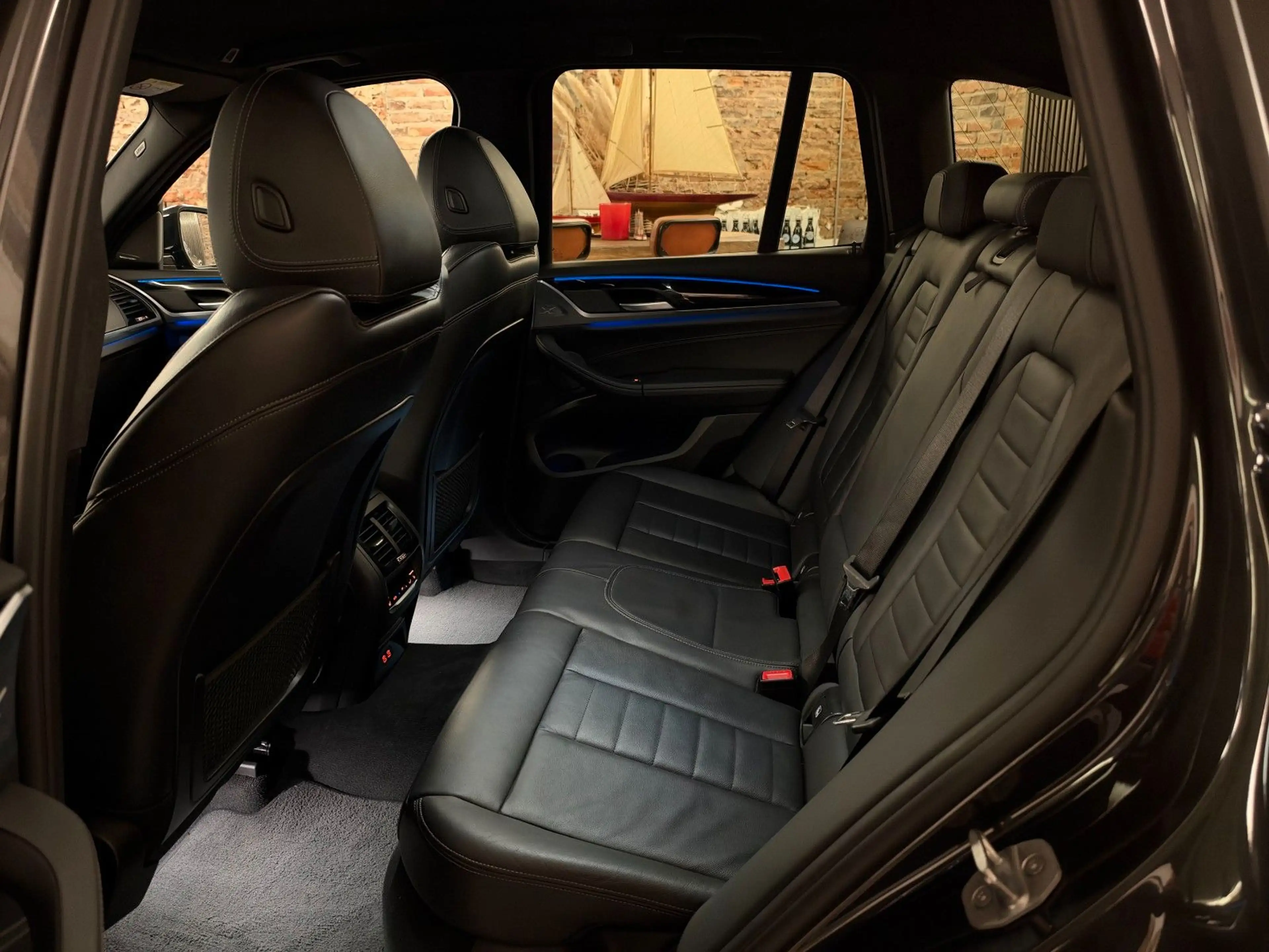 BMW X3 xDrive 30 e M Sport AHK Leder HuD HiFi HK — photo 28