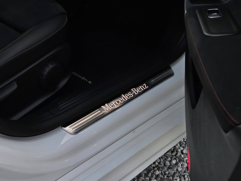 Mercedes-Benz CLA 180 Pack AMG | PANO | ECL. AMBIANT | CAMERA | KEYLESS — photo 8