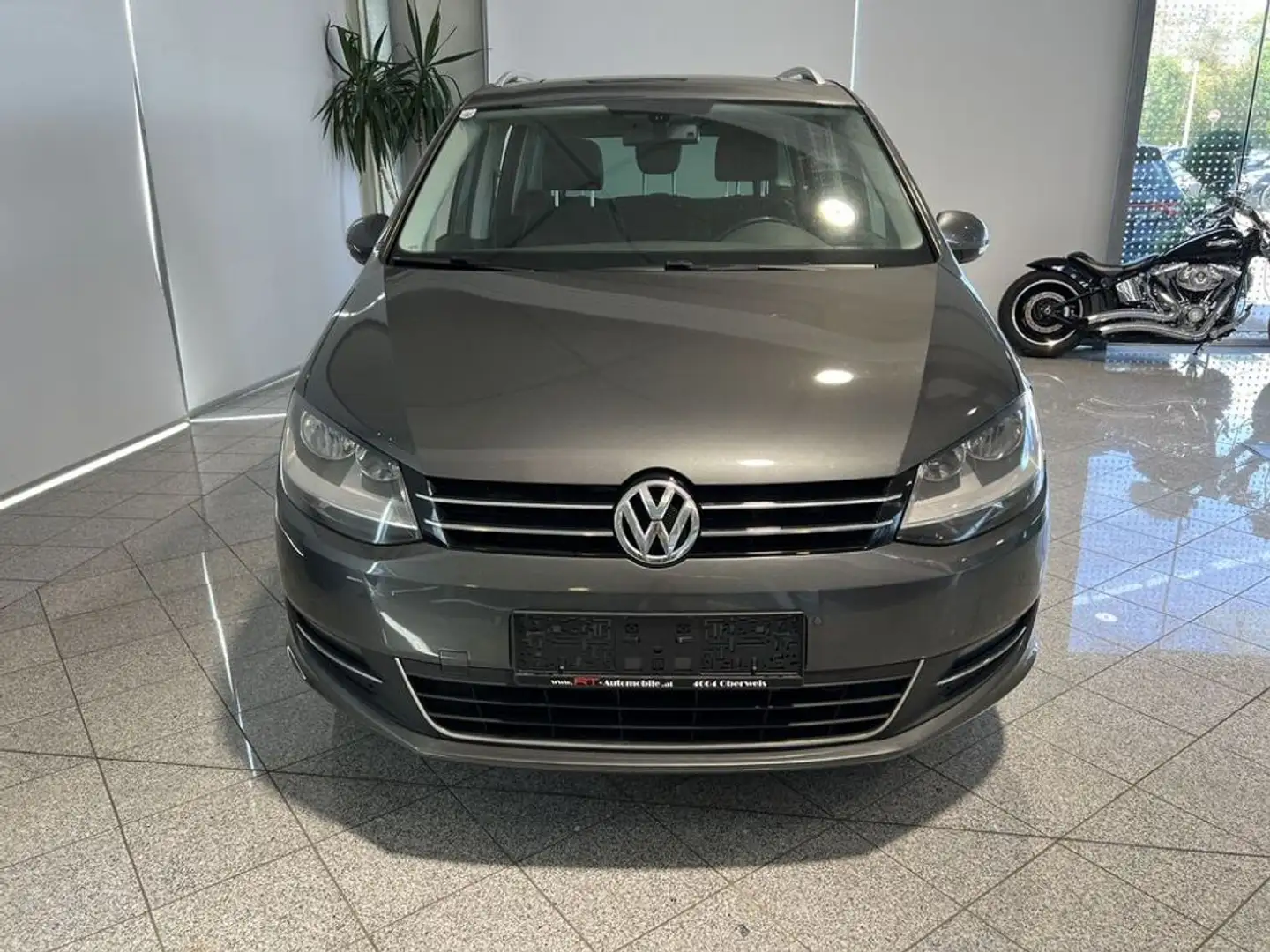 Volkswagen Sharan ''Vermittlungsverkauf'' Grau - 2