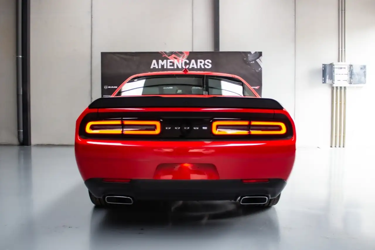 Dodge Challenger 2025 — фото 7