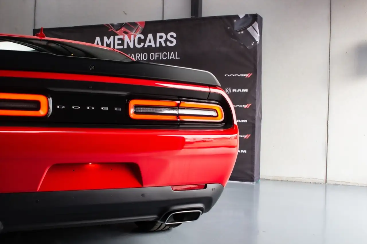 Dodge Challenger 2025