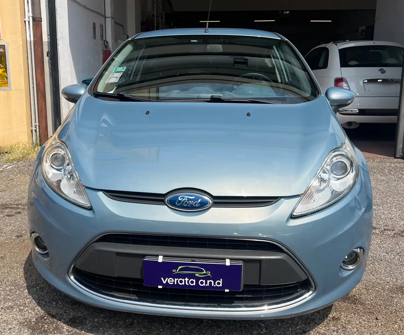 Ford Fiesta Fiesta VI 2008 3p 1.2 16v Titanium 82cv Blu/Azzurro - 2