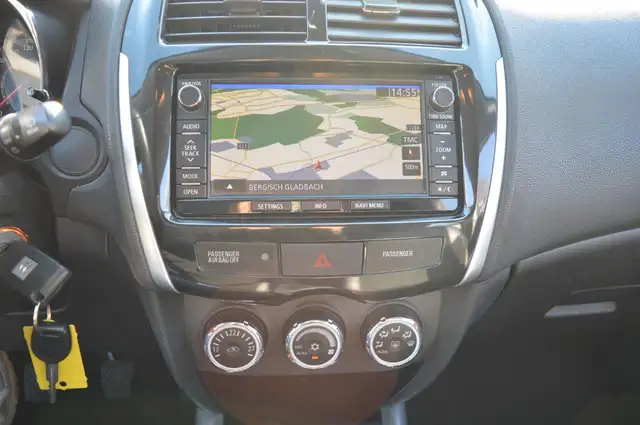 Citroen C4 view 14