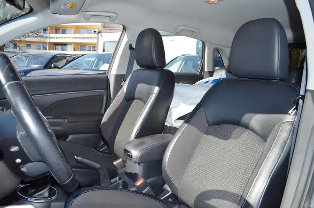 Citroen C4 view 7