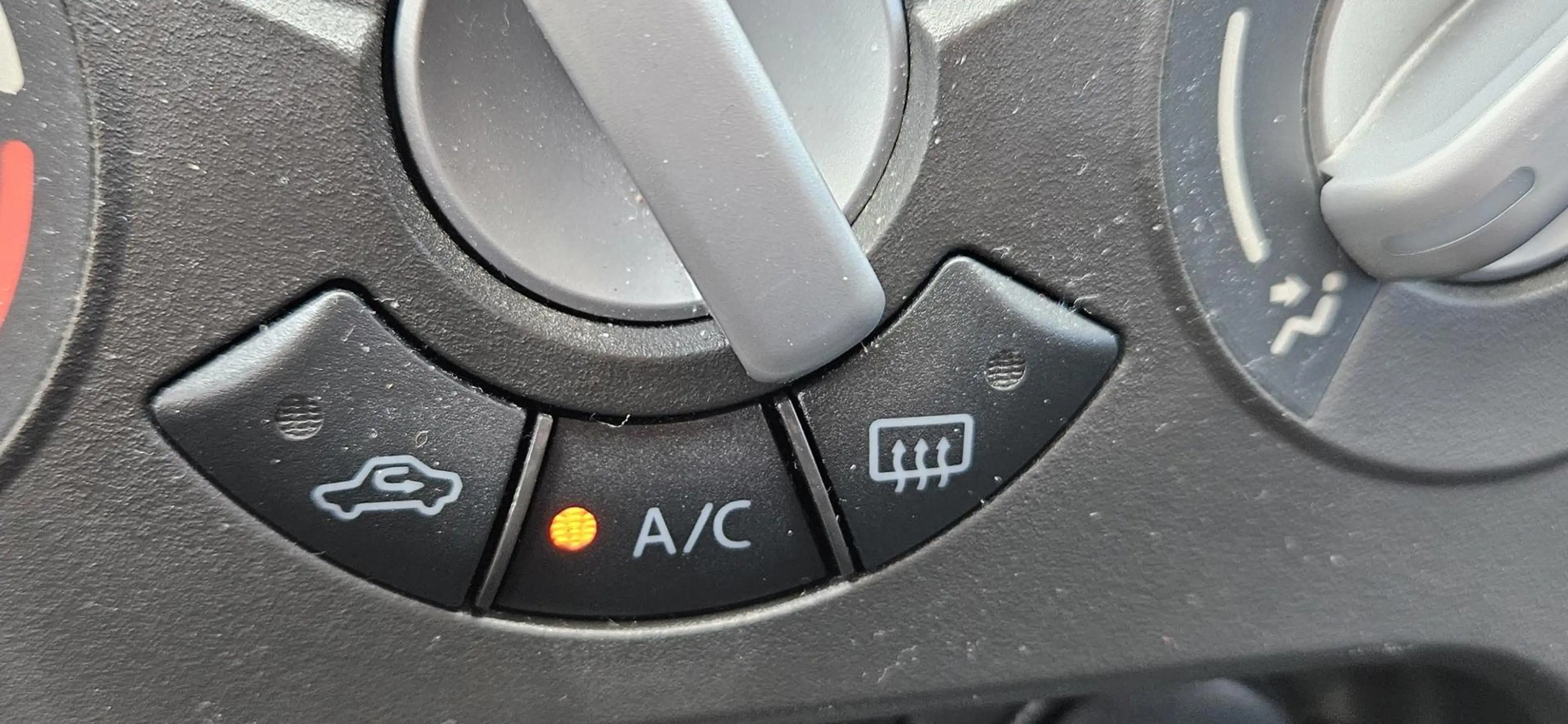 Suzuki Splash 1.2 AUTOMAAT Airco Hoge instap Electr pakket NAP! — photo 10