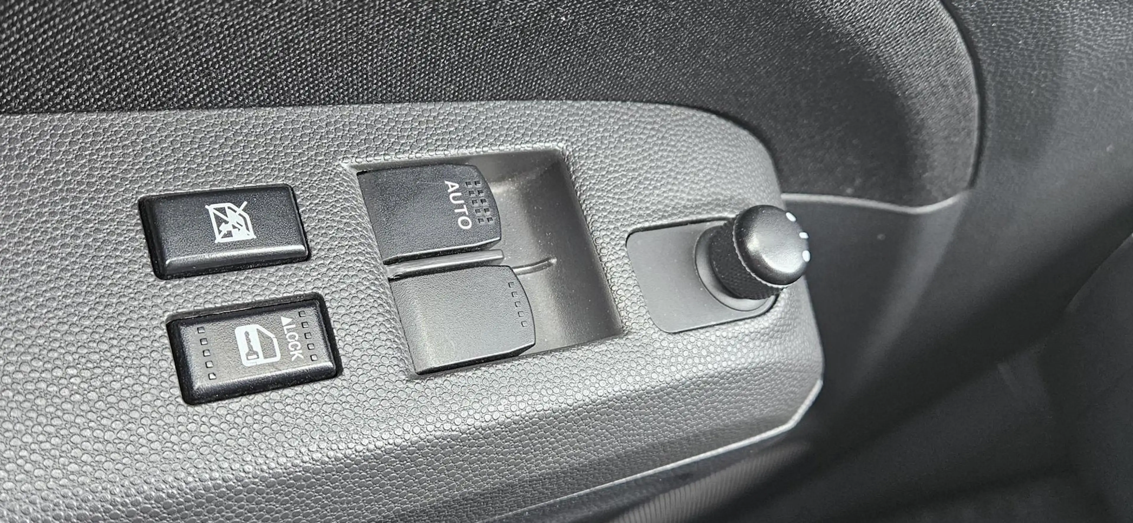 Suzuki Splash 1.2 AUTOMAAT Airco Hoge instap Electr pakket NAP! — photo 9