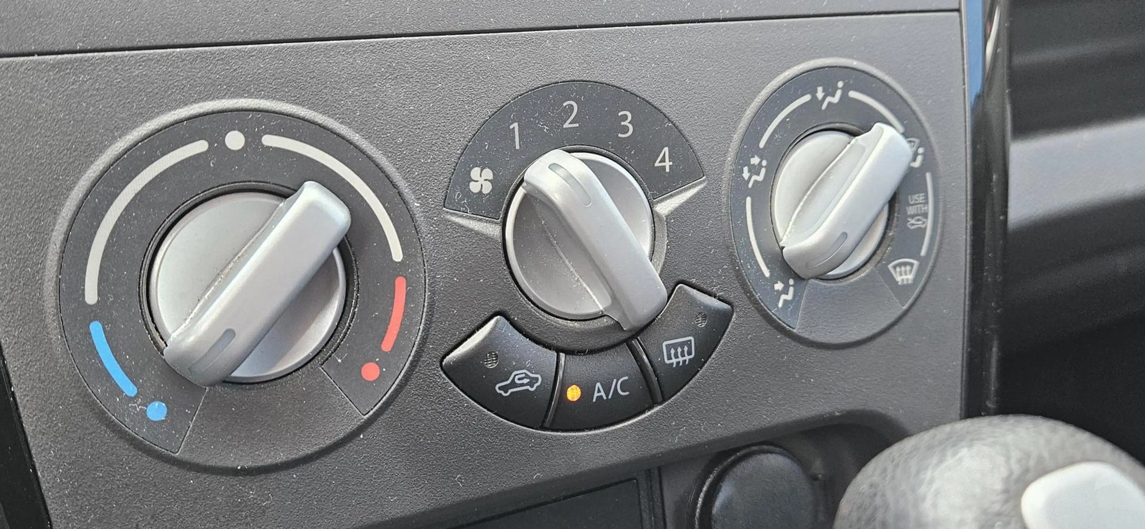 Suzuki Splash 1.2 AUTOMAAT Airco Hoge instap Electr pakket NAP! — photo 23
