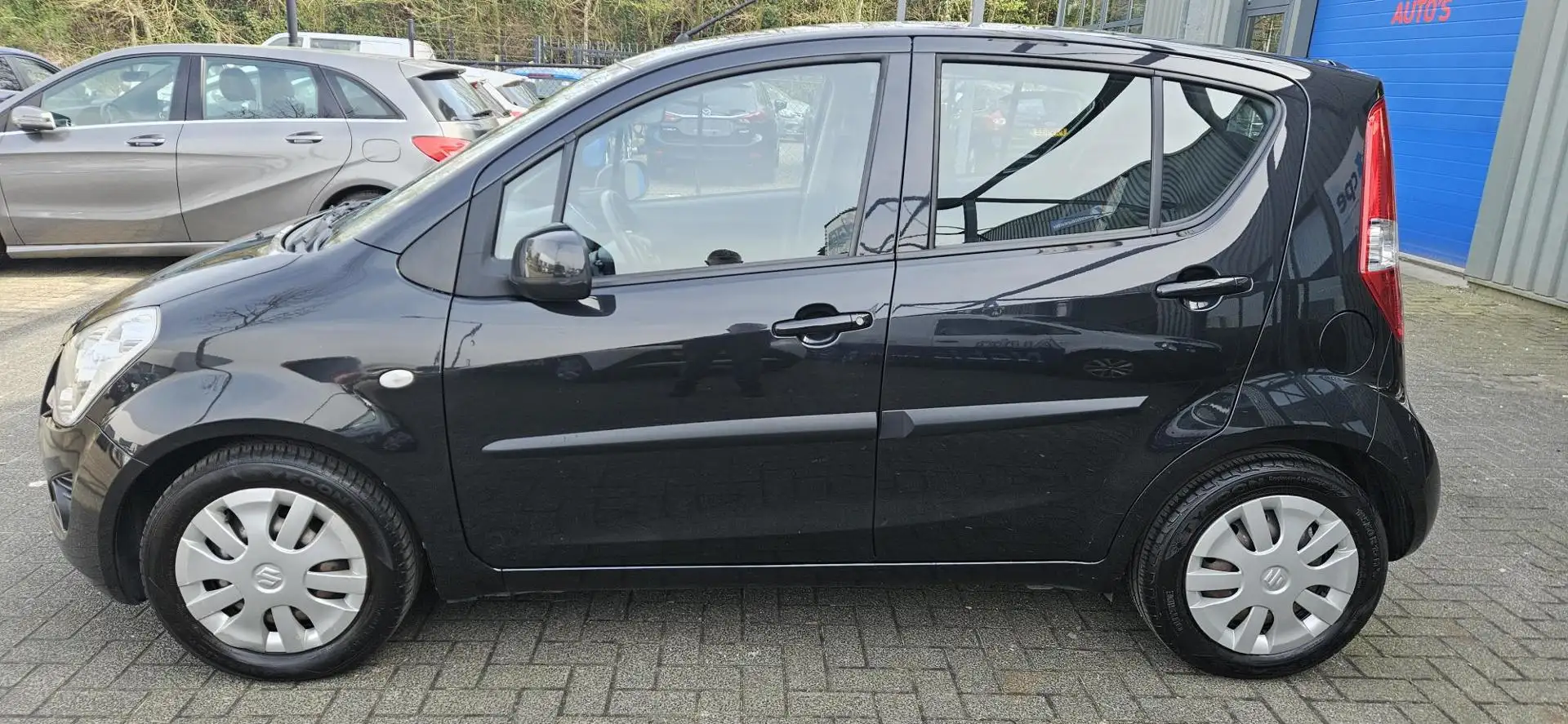 Suzuki Splash 1.2 AUTOMAAT Airco Hoge instap Electr pakket NAP! Negro - 2