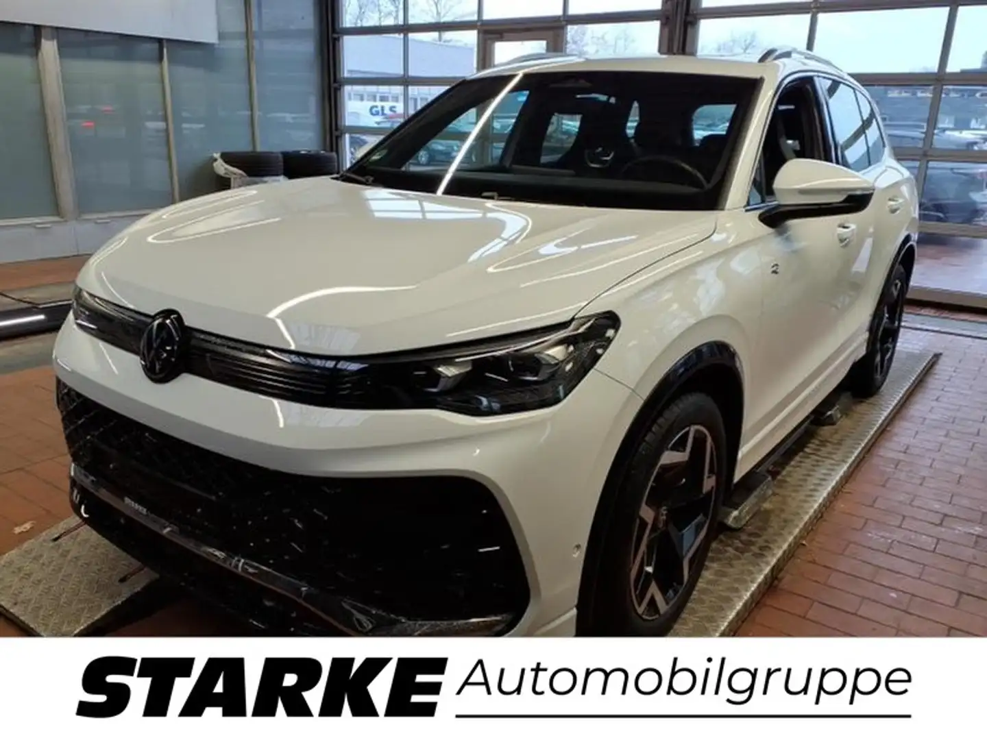 Volkswagen Tiguan 1.5 eTSI DSG 1.5 eTSI 110 kW R-Line Weiß - 1