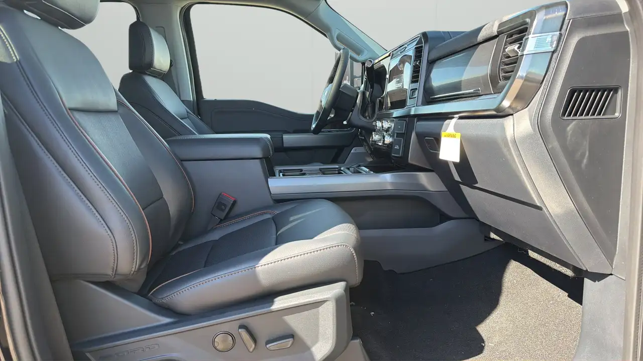 Ford F 350 снимка Ford F 350