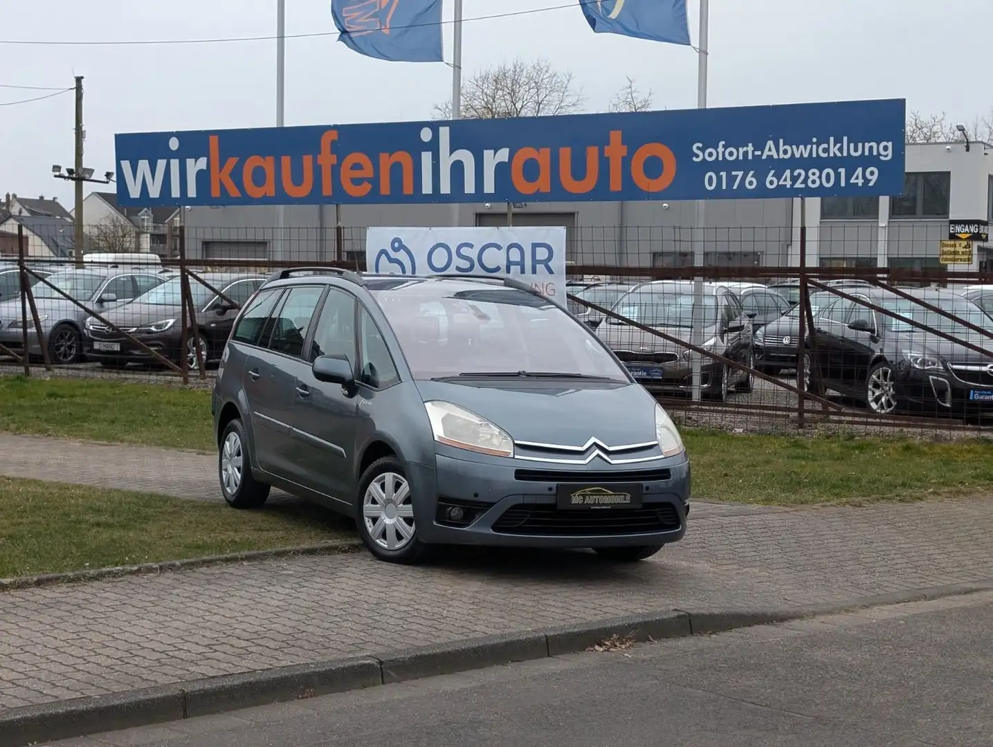 Citroen Grand C4 Picasso Tendance*7-SITZE*PDC*TEMPOMAT ! Gris - 1