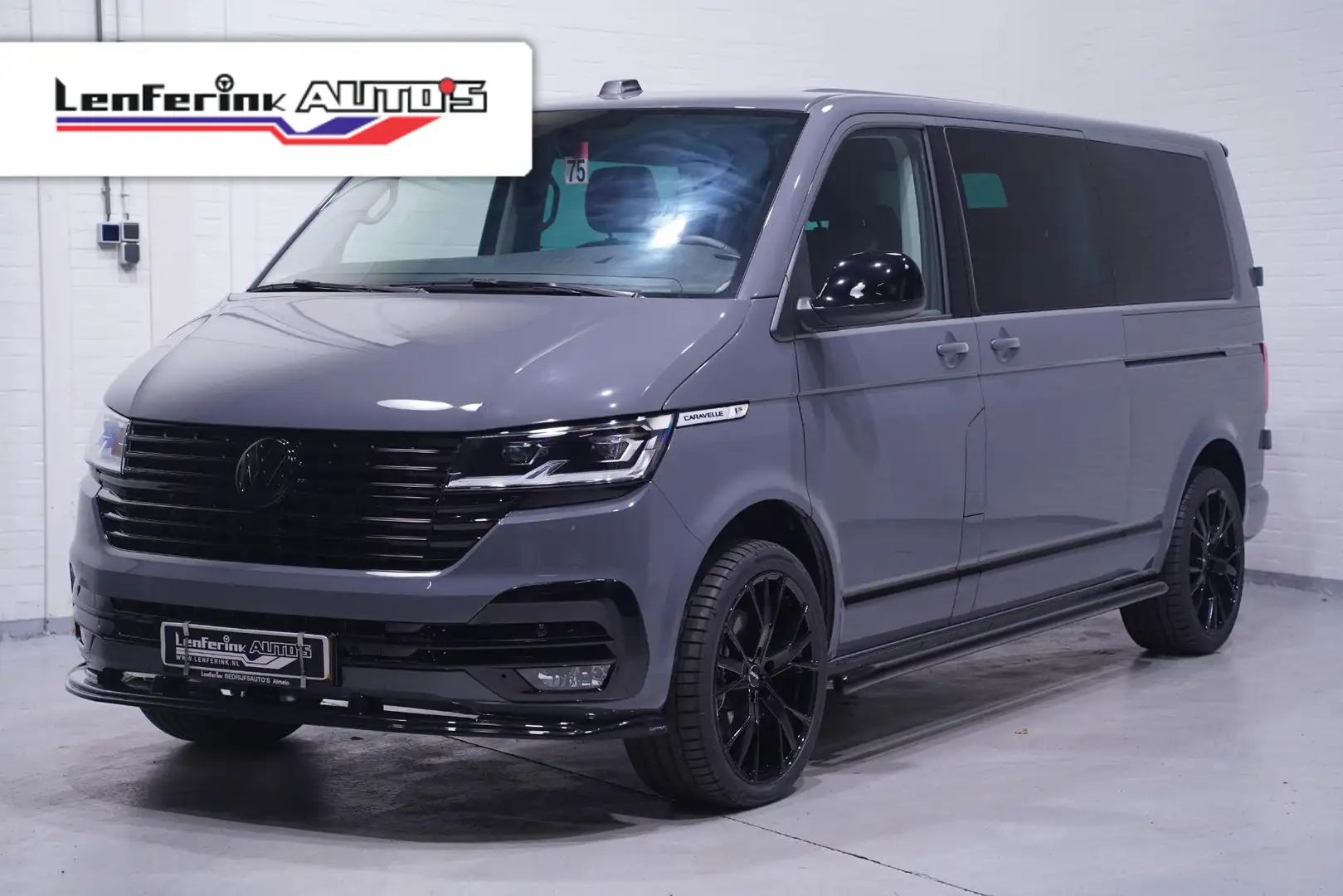 Volkswagen T6.1 Transporter 2.0 TDI 204 pk Dubbel Cabine 2x Elek. Schuifdeur 2 Grijs - 1