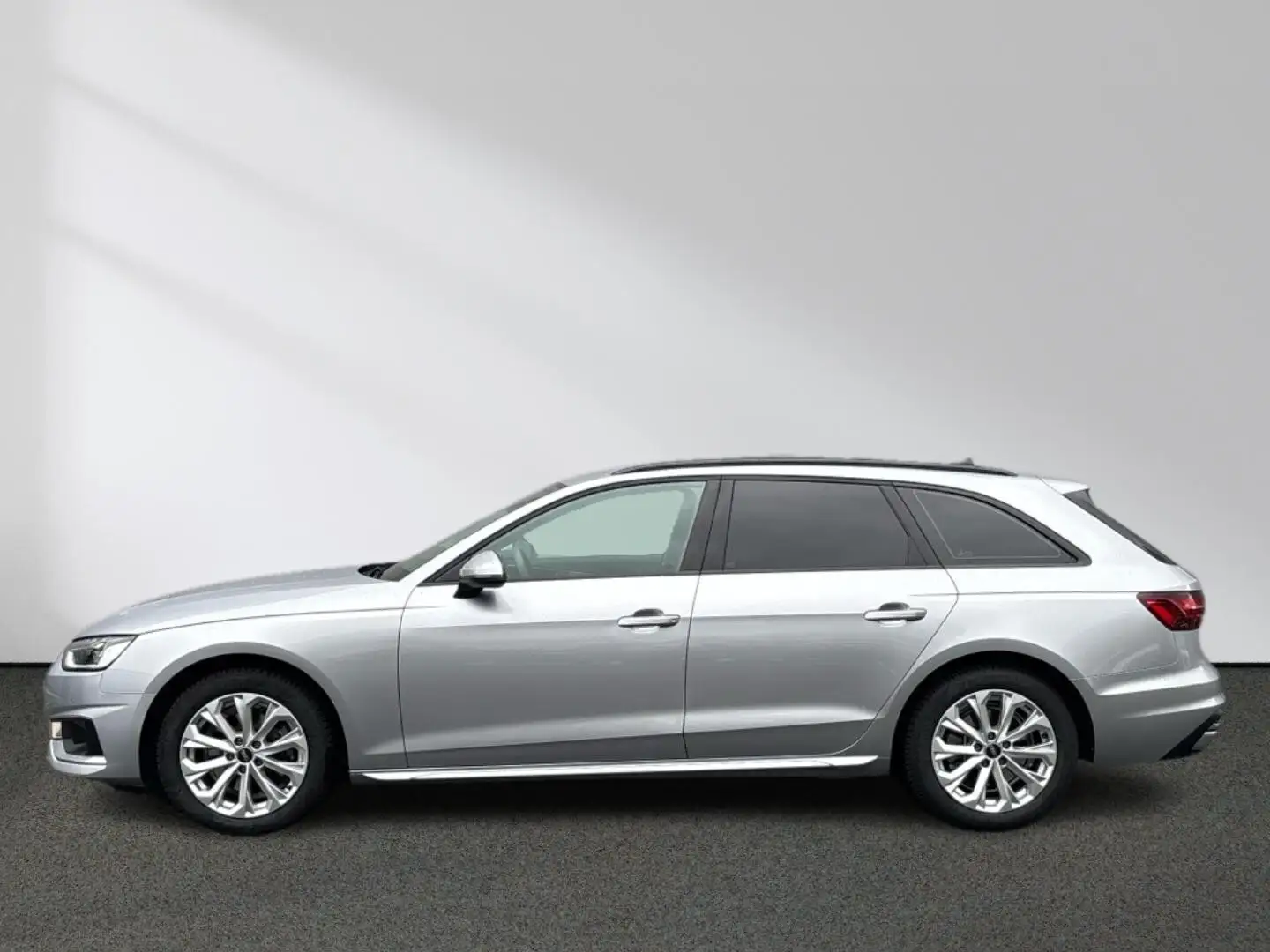 Audi A4 Avant 35 TFSI MMI LED Digitales Cockpit Zilver - 2