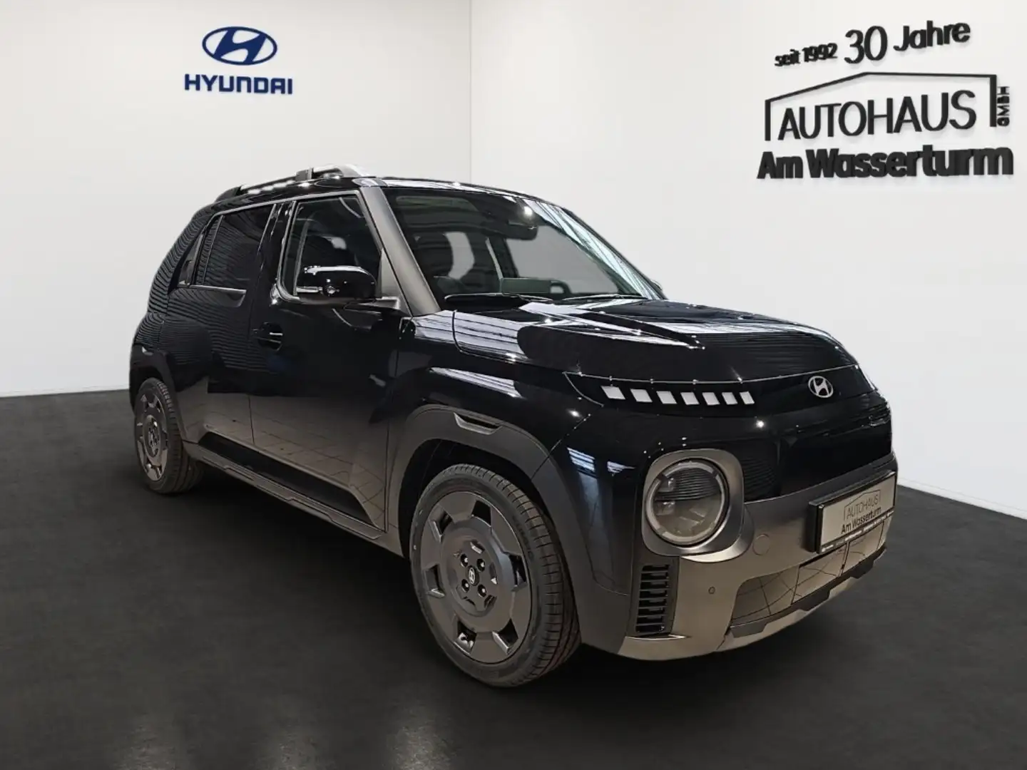 Hyundai Inster CROSS EV 49 KWH (115 PS) 2WD EFFIZIENZ-PAKET, GLAS Negro - 2