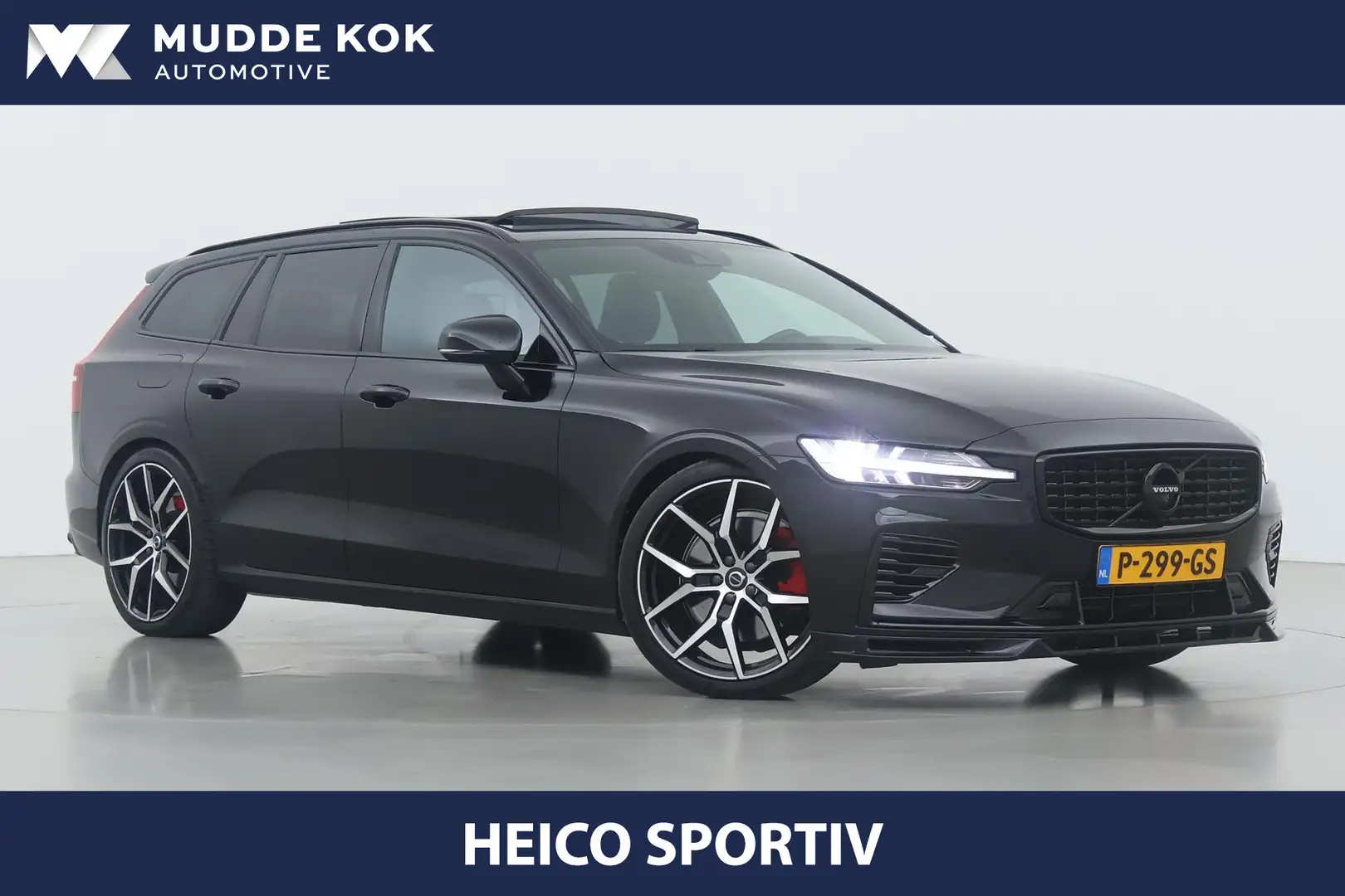 Volvo V60 T8 AWD R-Design | HEICO SPORTIV | Panoramadak | He Zwart - 1