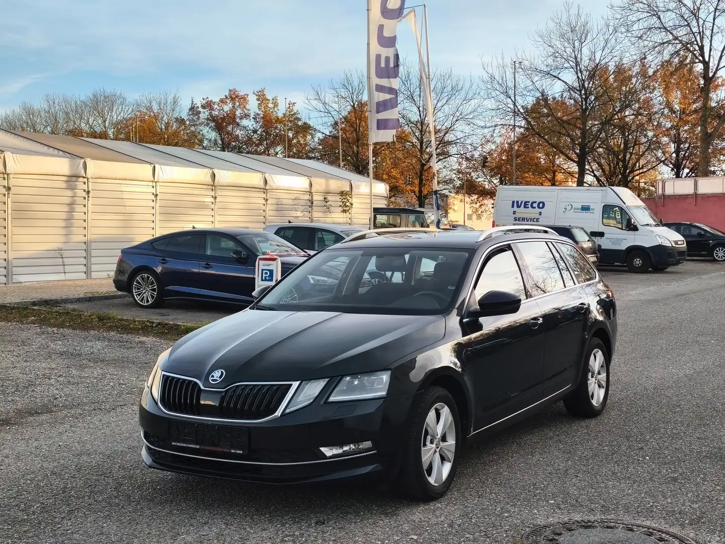 Skoda Octavia Style Schwarz - 1