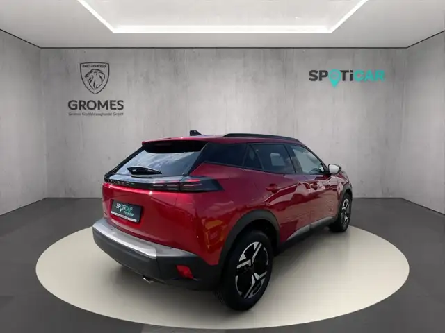 Peugeot 2008 view 3