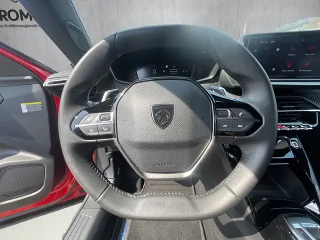 Peugeot 2008 view 10