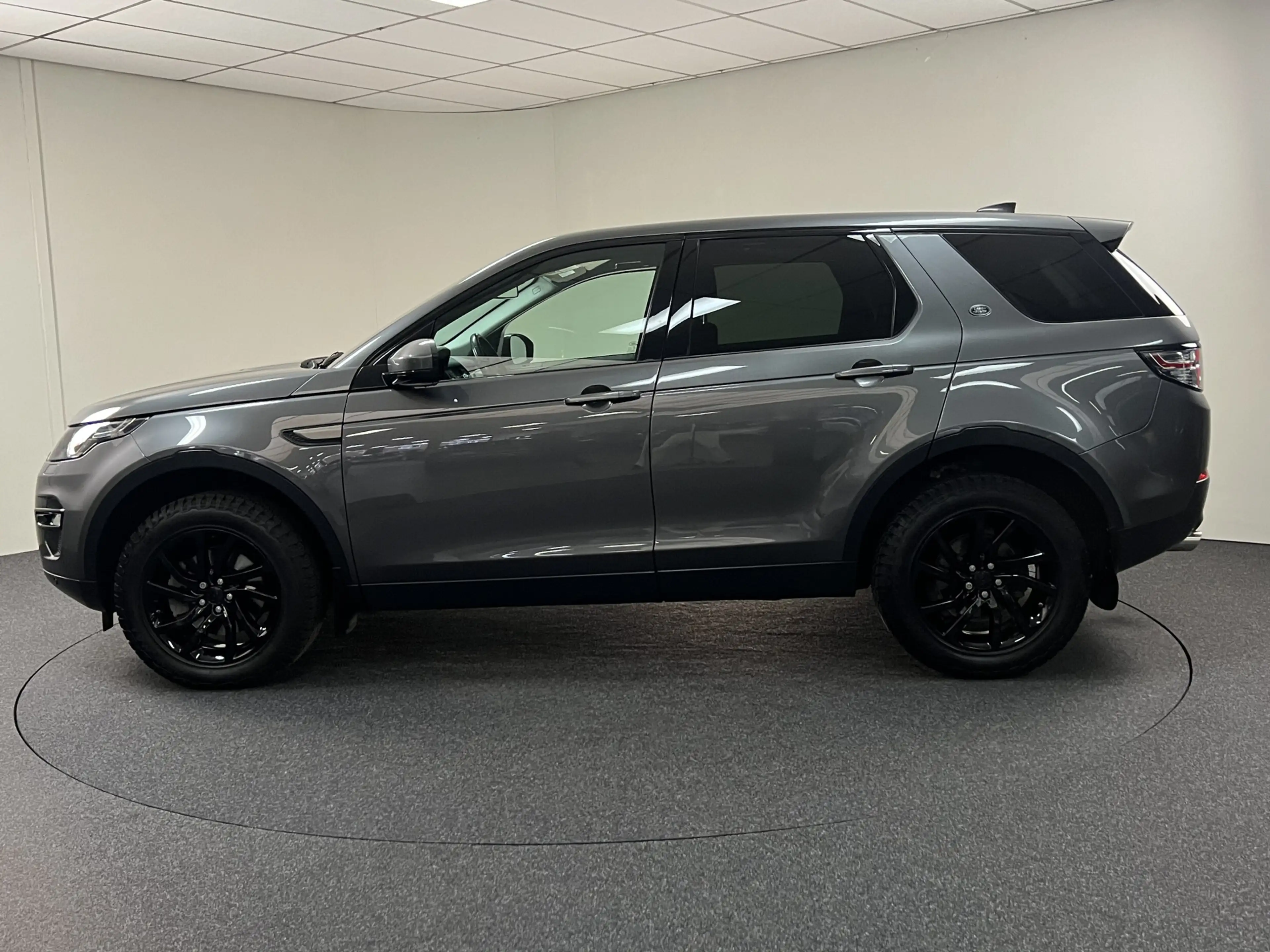 Land Rover Discovery Sport 2.0 TD4 SE Climate / Cruise / Navi / Trekhaak / Ca — photo 5