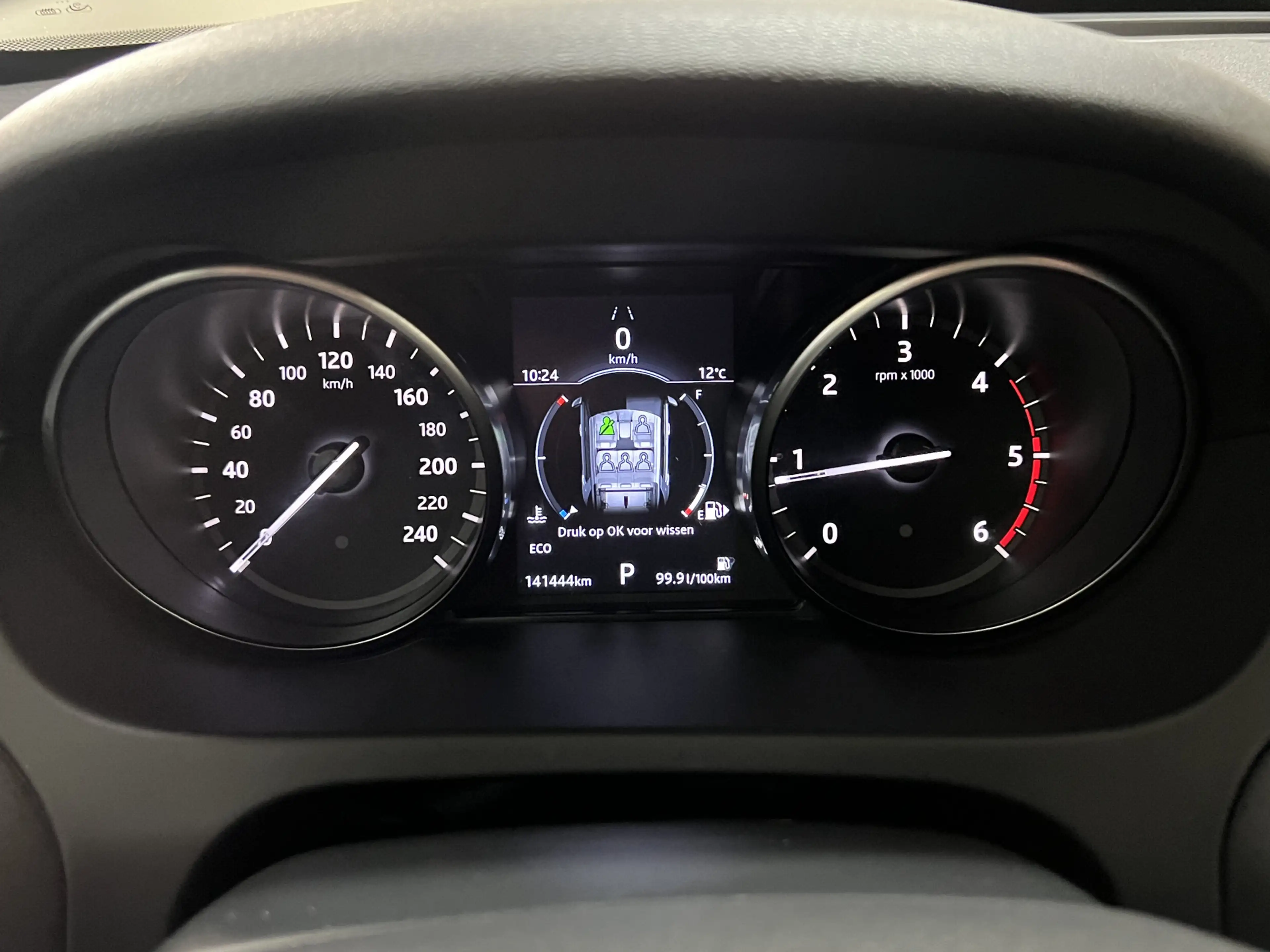 Land Rover Discovery Sport 2.0 TD4 SE Climate / Cruise / Navi / Trekhaak / Ca — photo 18
