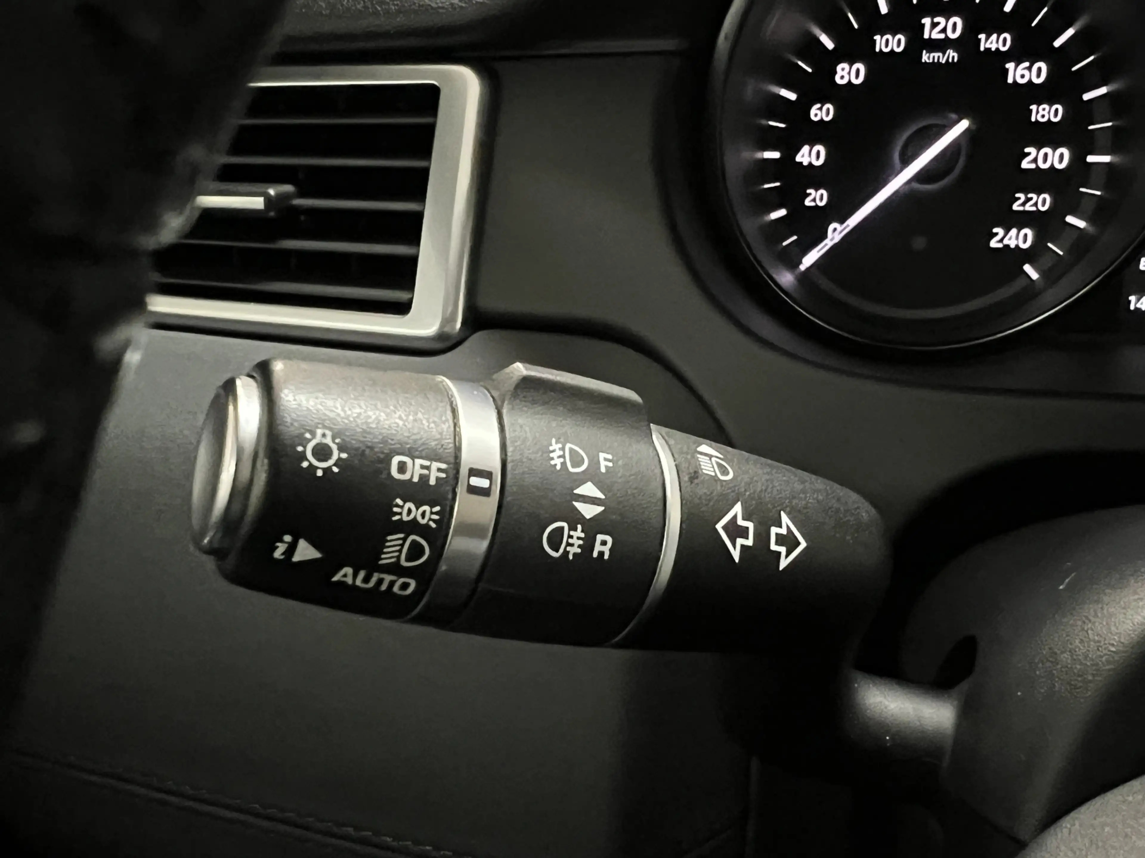 Land Rover Discovery Sport 2.0 TD4 SE Climate / Cruise / Navi / Trekhaak / Ca — photo 20