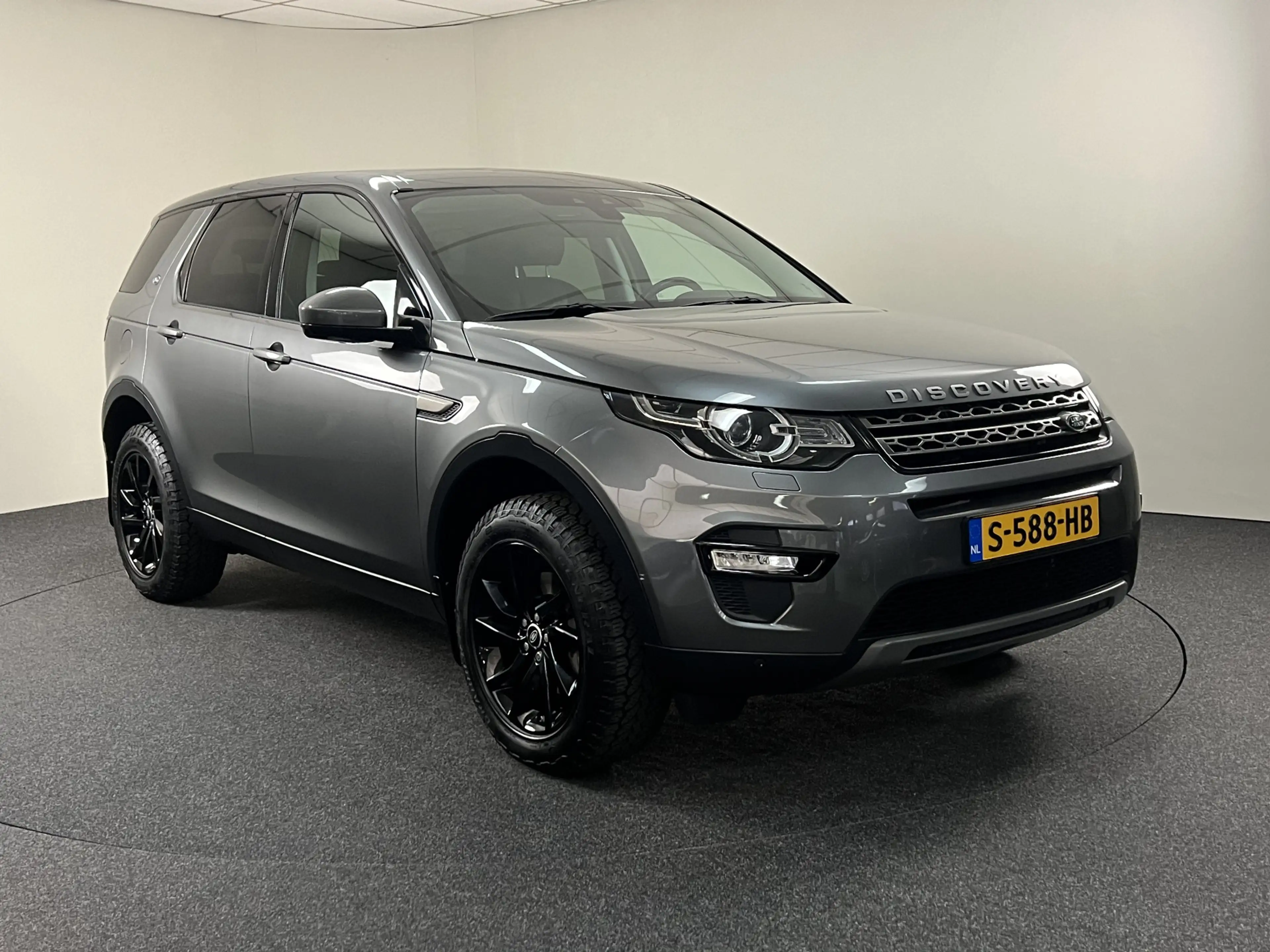 Land Rover Discovery Sport 2.0 TD4 SE Climate / Cruise / Navi / Trekhaak / Ca — photo 4