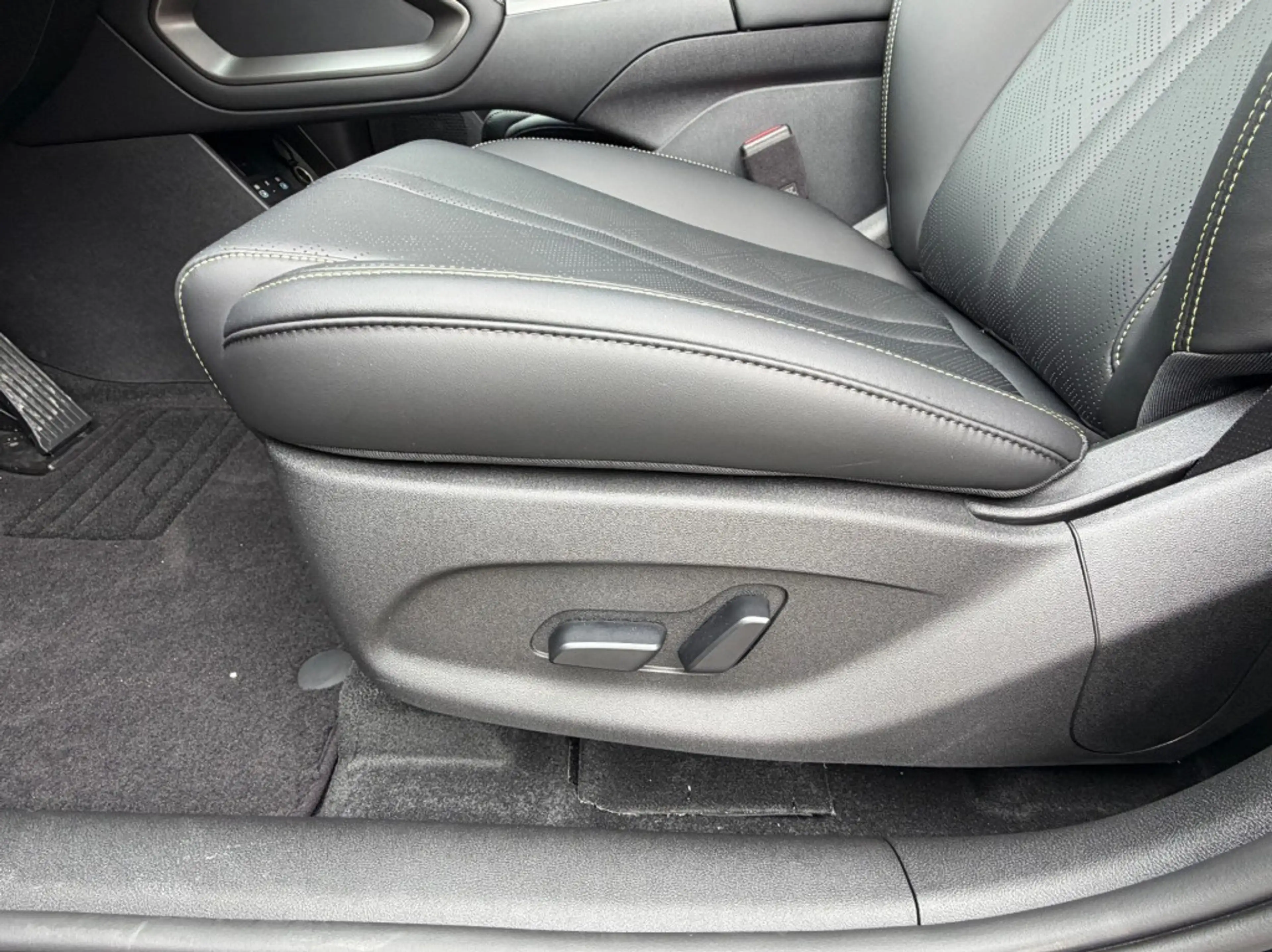 BYD Atto 2 DM-i BOOST PHEV 18 kWh Rijklaar — photo 18